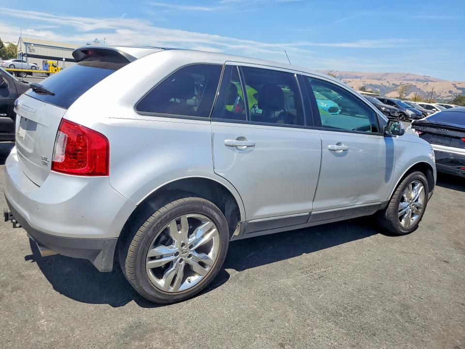 Photo 3 from auction – 2012 FORD EDGE with VIN 2FMDK4JC2CBA82789