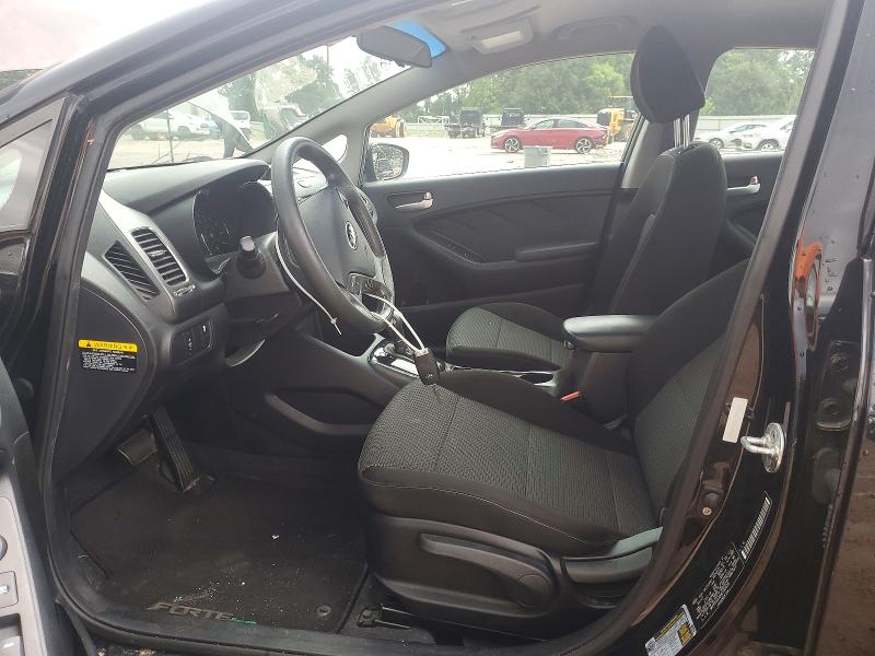 Фото 7 с аукциона – 2017 KIA FORTE с VIN 3KPFK4A70HE146635