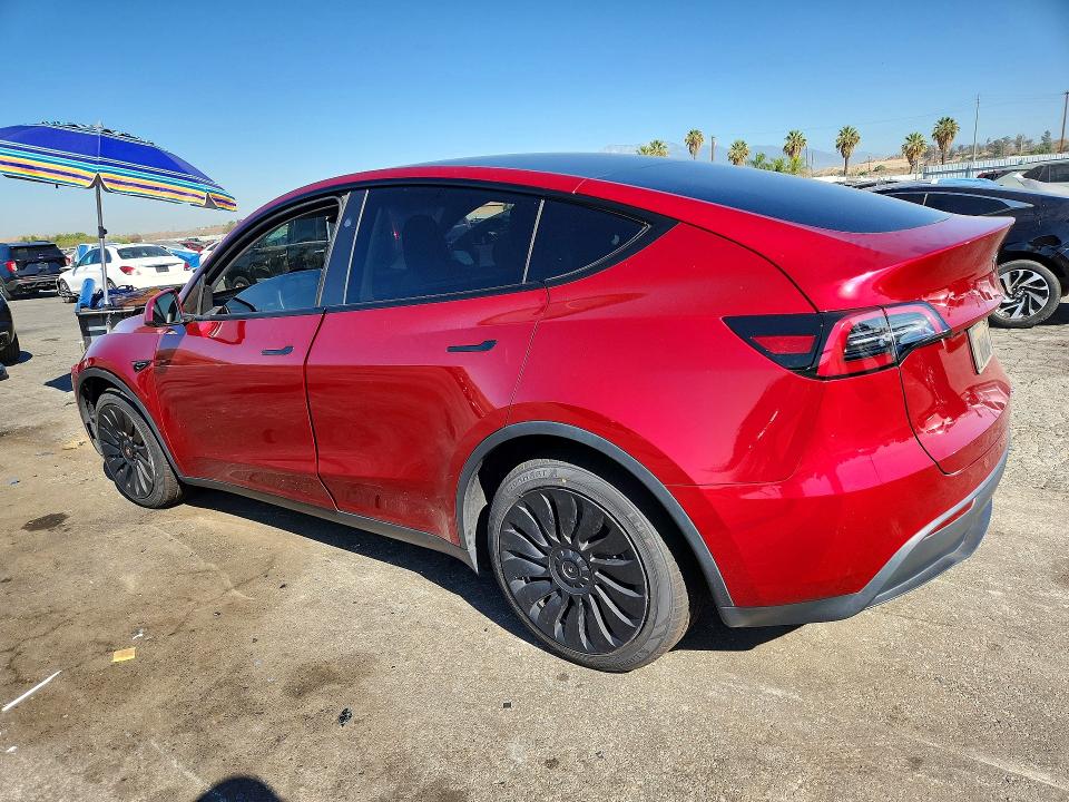 Photo 2 from auction – 2024 TESLA MODEL Y with VIN 7SAYGDEE5RA222736