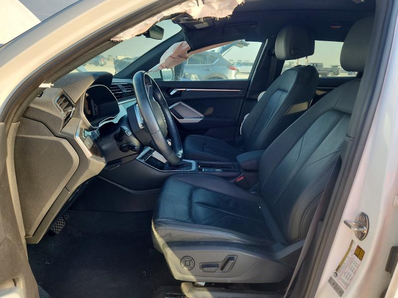 Снимка 7 от търг – 2021 AUDI Q3 с VIN WA1AUCF30M1058566