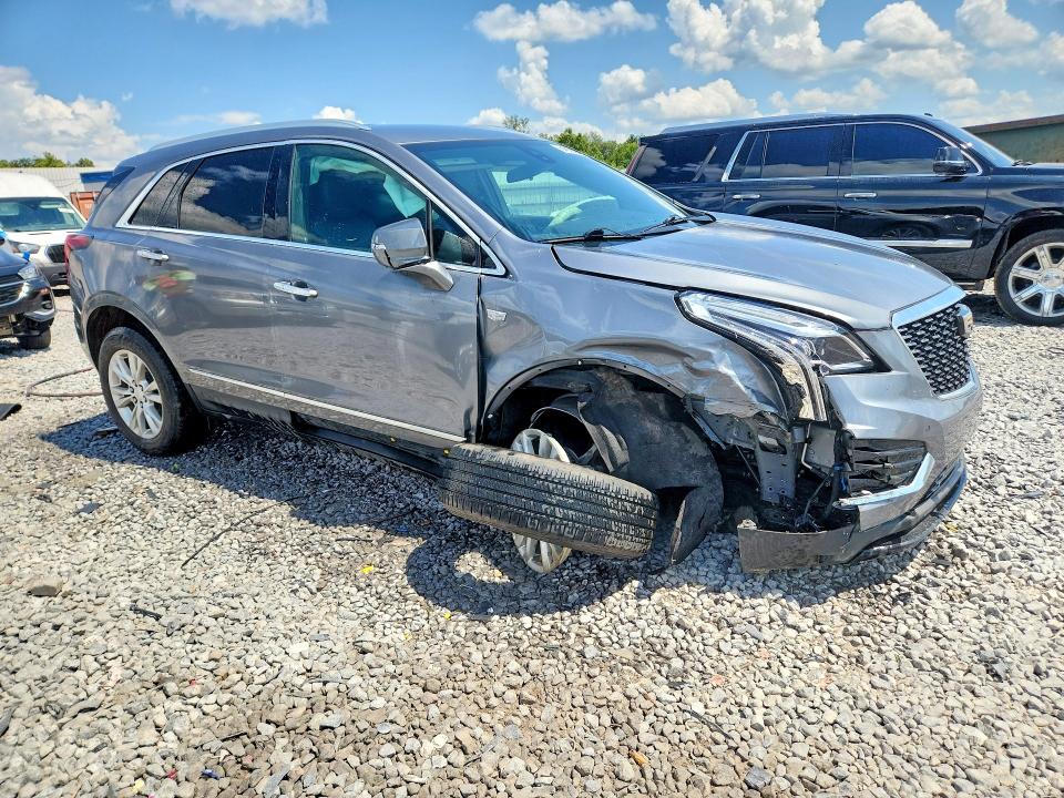 Photo 4 from auction – 2021 CADILLAC XT5 with VIN 1GYKNAR45MZ149019