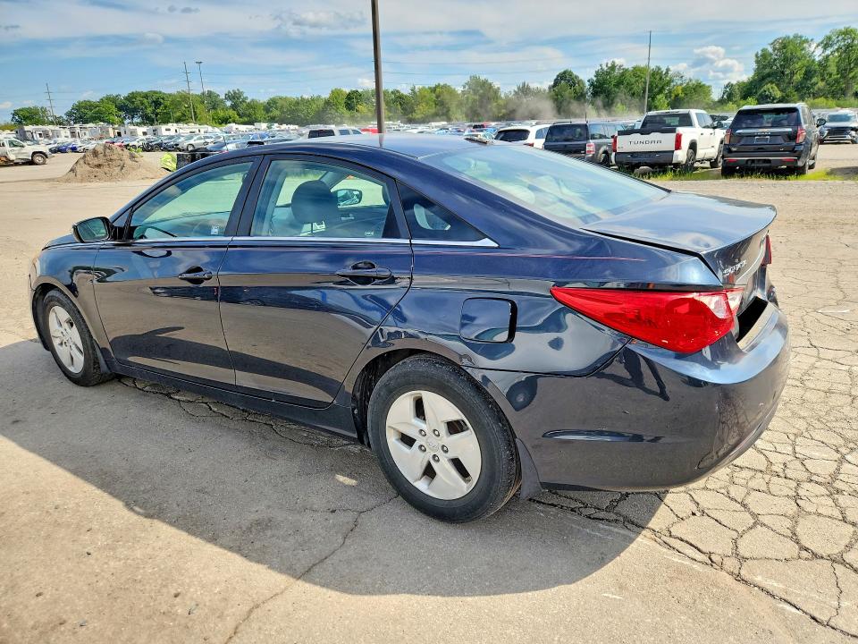 Photo 2 from auction – 2013 HYUNDAI SONATA with VIN 5NPEB4AC8DH554119