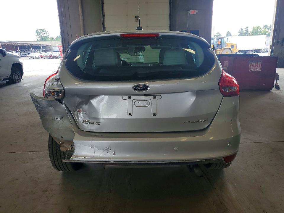Photo 6 from auction – 2016 FORD FOCUS with VIN 1FADP3N20GL307465