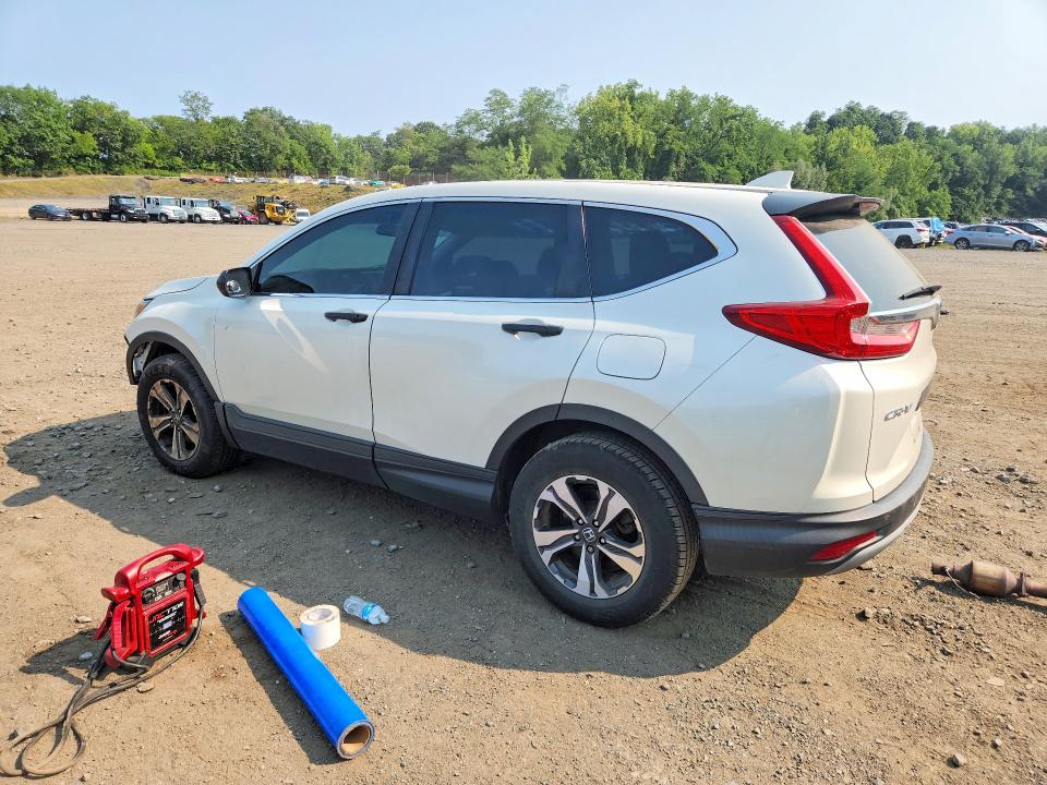 Photo 2 from auction – 2018 HONDA CR-V with VIN 2HKRW6H35JH211576