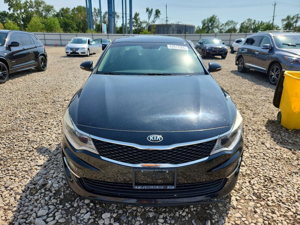 Photo 5 from auction – 2018 KIA OPTIMA with VIN 5XXGT4L35JG180644