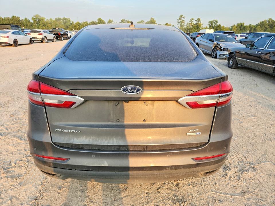 Photo 6 from auction – 2020 FORD FUSION with VIN 3FA6P0T91LR190935