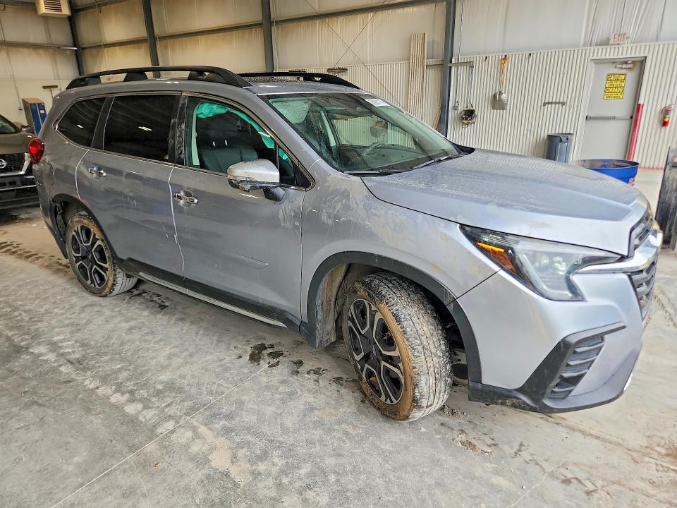 Photo 4 from auction – 2023 SUBARU ASCENT with VIN 4S4WMAWD3P3428437