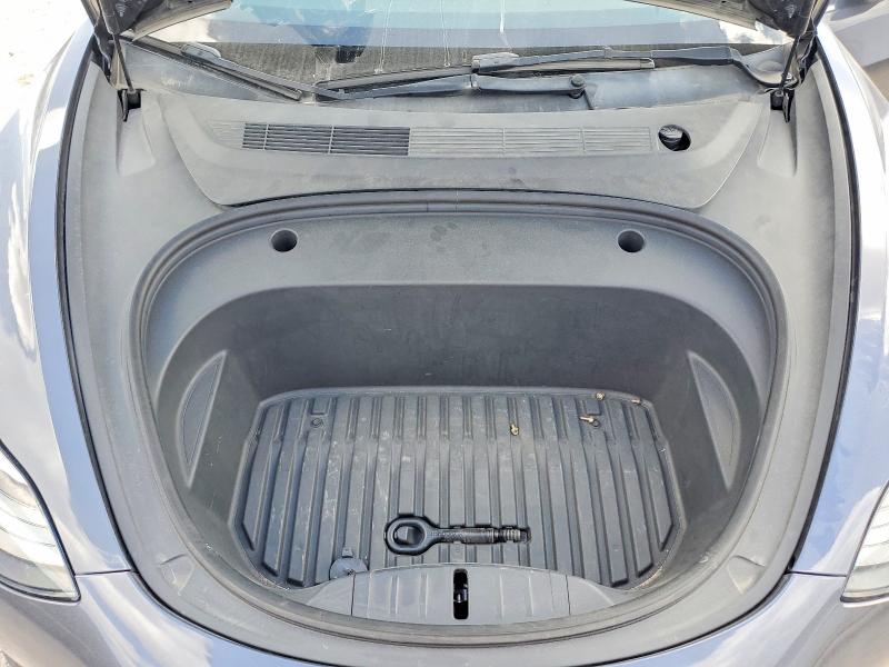 Photo 12 from auction – 2023 TESLA MODEL 3 with VIN 5YJ3E1EA9PF454152