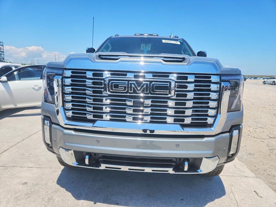 Фото 5 с аукциона – 2026 GMC SIERRA с VIN 1GT4UREY8TF282835