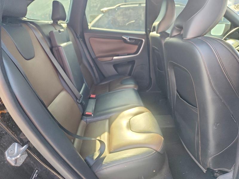 Zdjęcie 10 z aukcji – 2015 VOLVO XC60 z VIN YV440MDM9F2731266