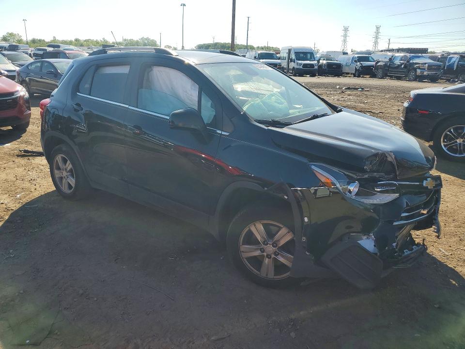 Foto 4 de la subasta – 2019 CHEVROLET TRAX con VIN 3GNCJLSB5KL255718