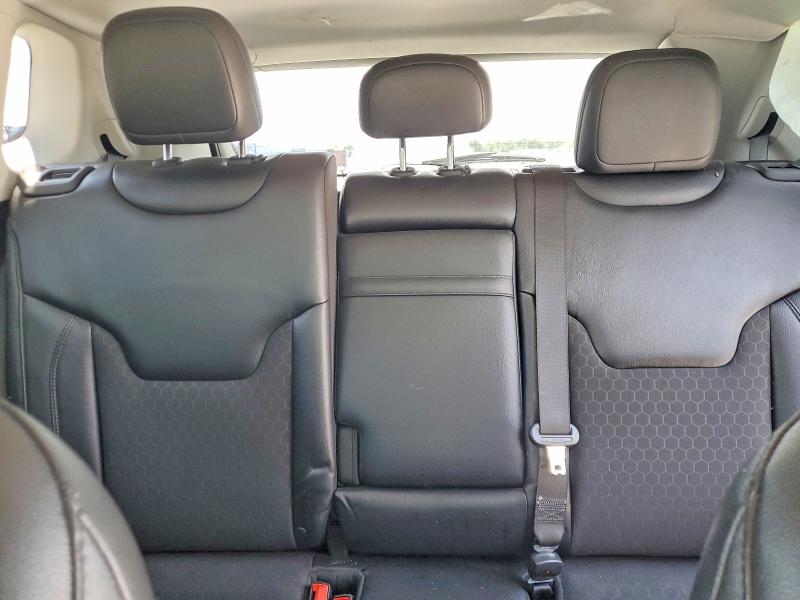 Photo 10 from auction – 2018 JEEP COMPASS with VIN 3C4NJDBB0JT395522