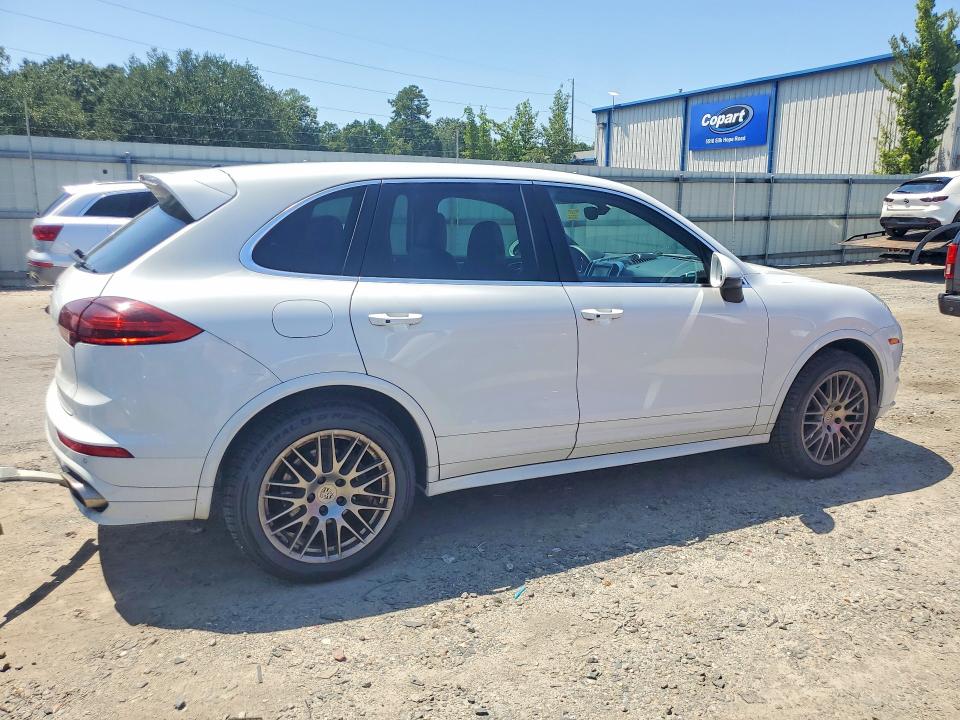 Photo 3 from auction – 2016 PORSCHE CAYENNE with VIN WP1AA2A22GLA04751