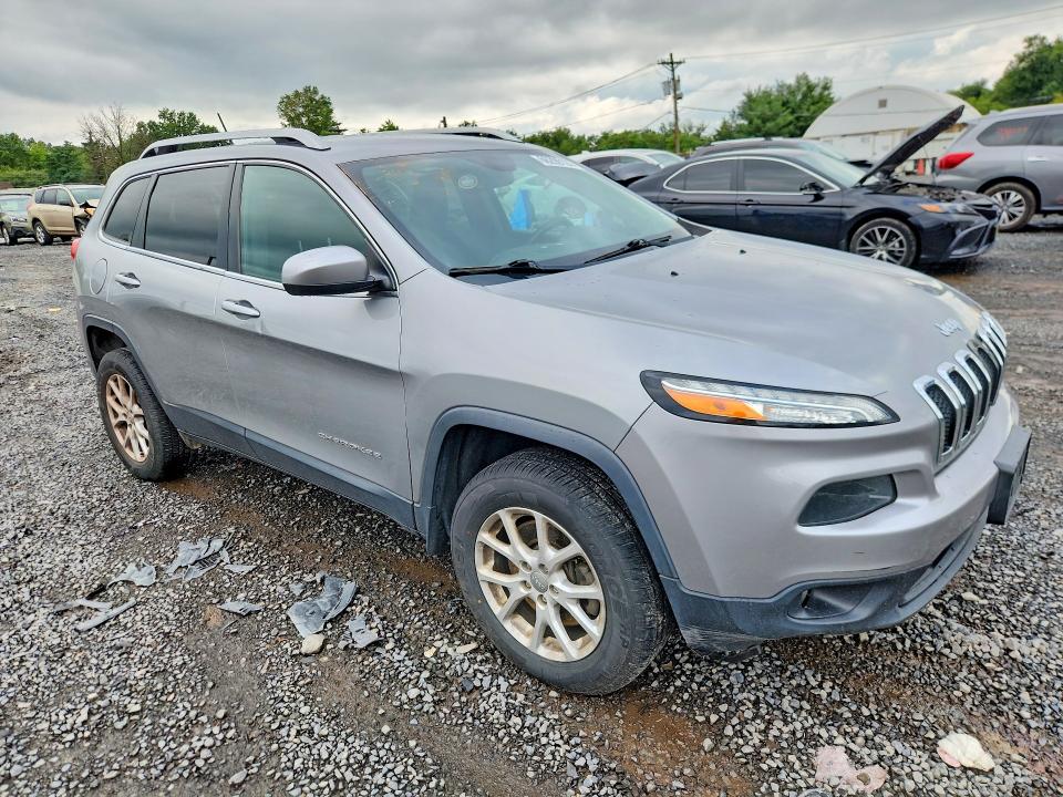 Photo 4 from auction – 2015 JEEP CHEROKEE with VIN 1C4PJMCS0FW758250