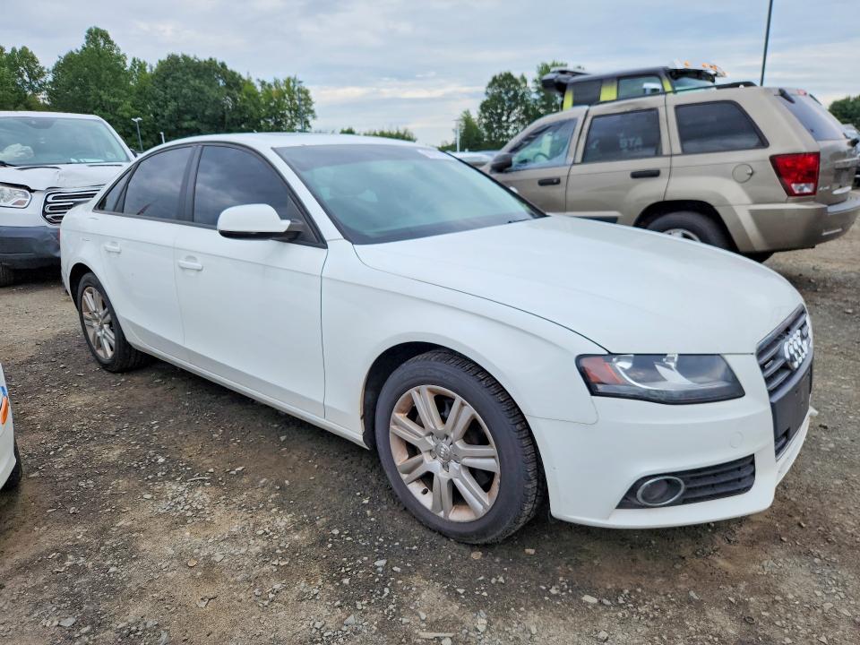 Photo 4 from auction – 2010 AUDI A4 with VIN WAUBFAFL5AN035682