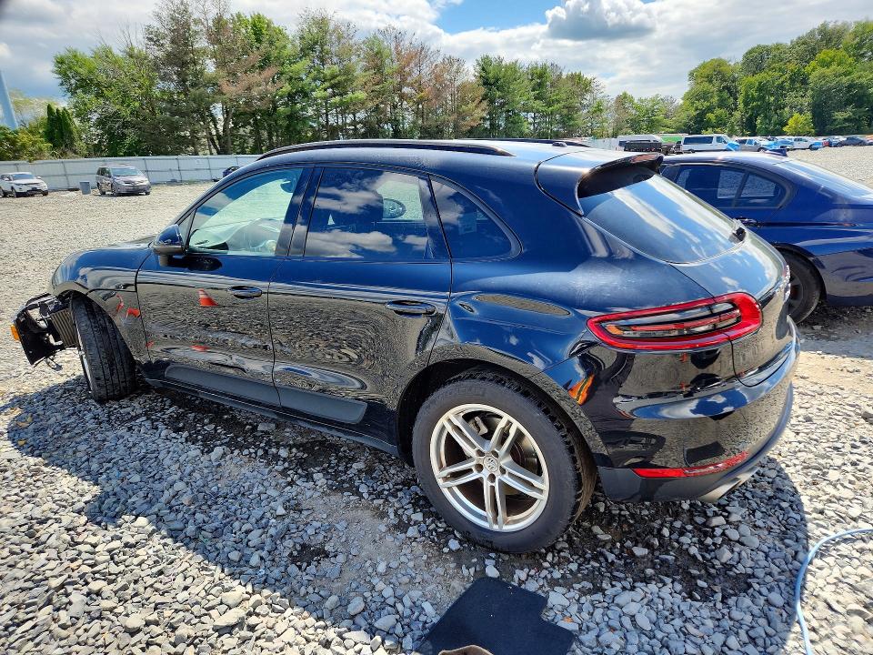 Photo 2 from auction – 2015 PORSCHE MACAN with VIN WP1AB2A51FLB72175