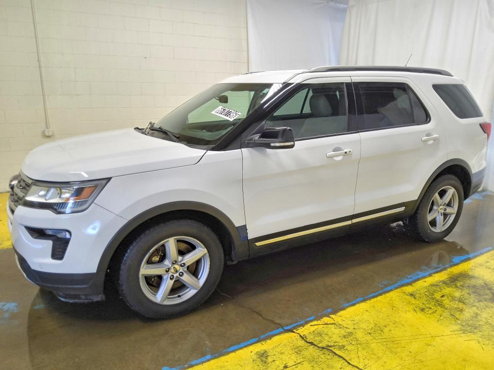 FORD EXPLORER 2018 с VIN 1FM5K7D85JGC83203 - Снимка от търг