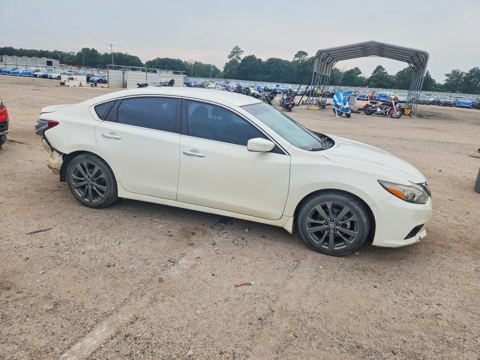 Photo 4 from auction – 2018 NISSAN ALTIMA with VIN 1N4AL3AP2JC296458
