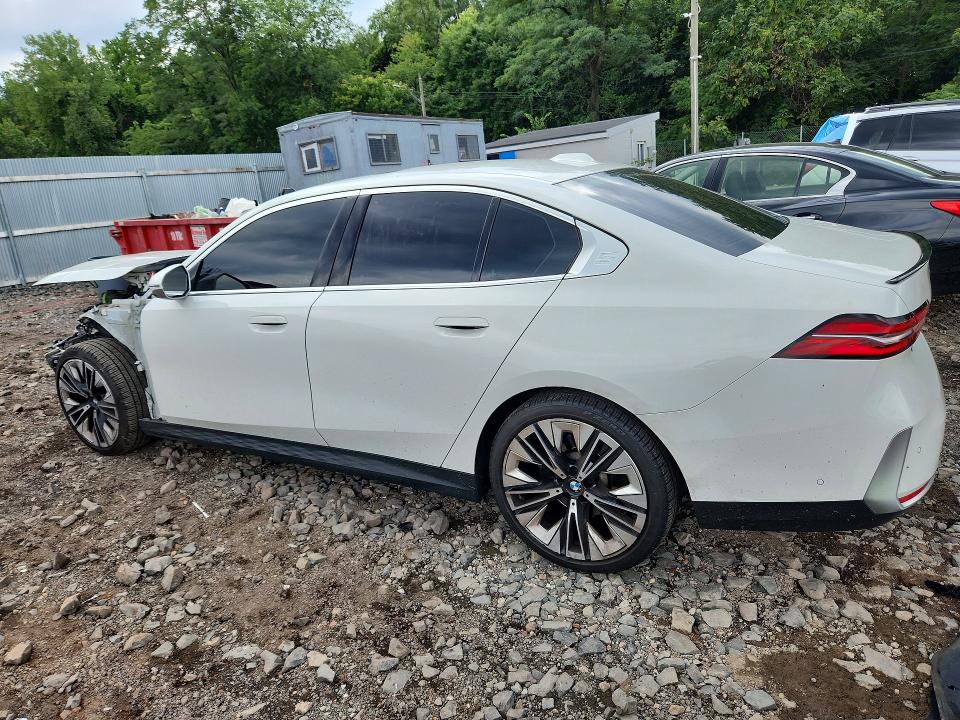 Photo 2 from auction – 2024 BMW 530 with VIN WBA53FJ0XRCP97221