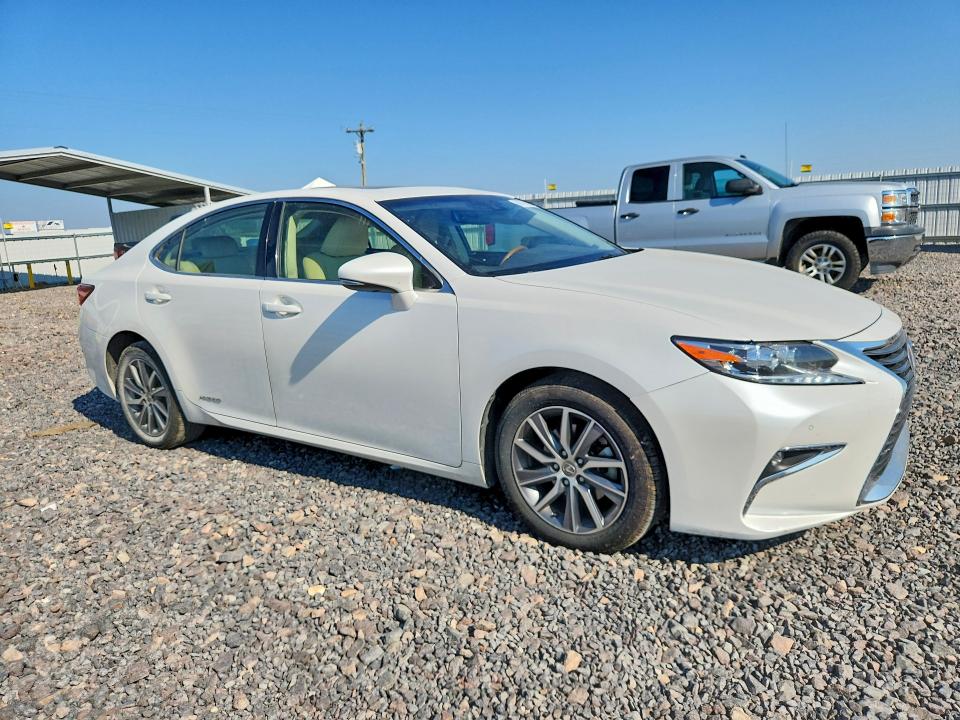 Zdjęcie 4 z aukcji – 2018 LEXUS ES z VIN JTHBW1GG5J2185988