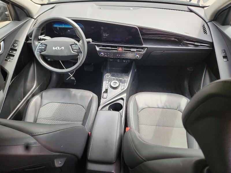 Photo 8 from auction – 2023 KIA NIRO with VIN KNDCR3L11P5037239