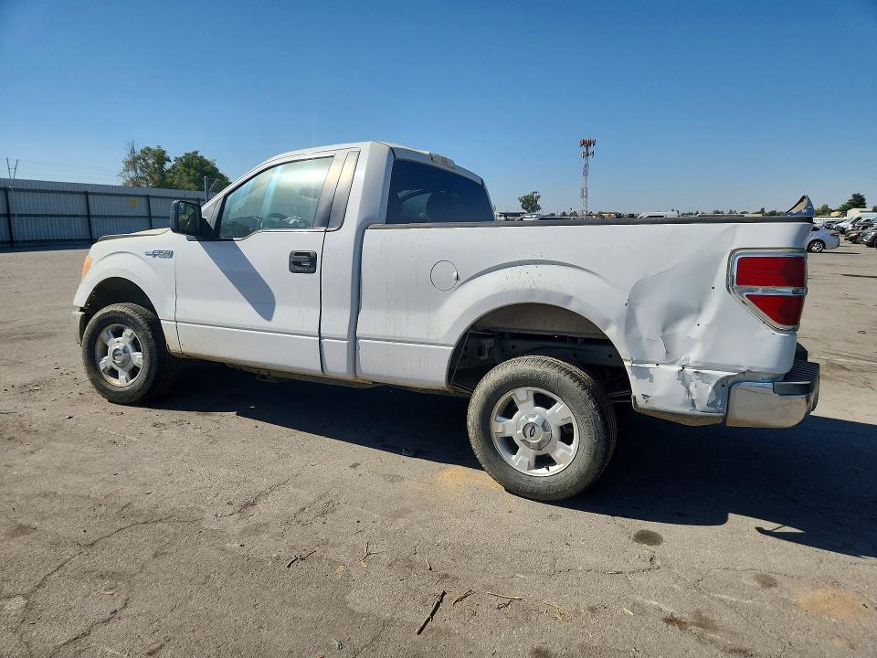 Photo 2 from auction – 2014 FORD F150 with VIN 1FTMF1CM1EFA30911