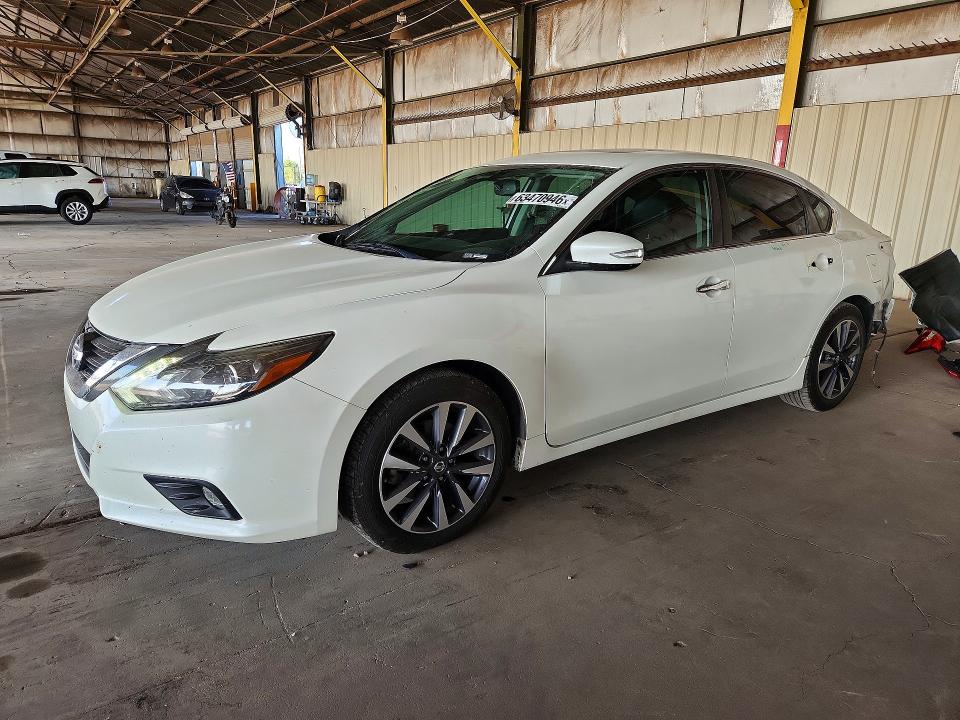 NISSAN ALTIMA 2017 with VIN 1N4AL3AP7HC165519 - Photo from auction