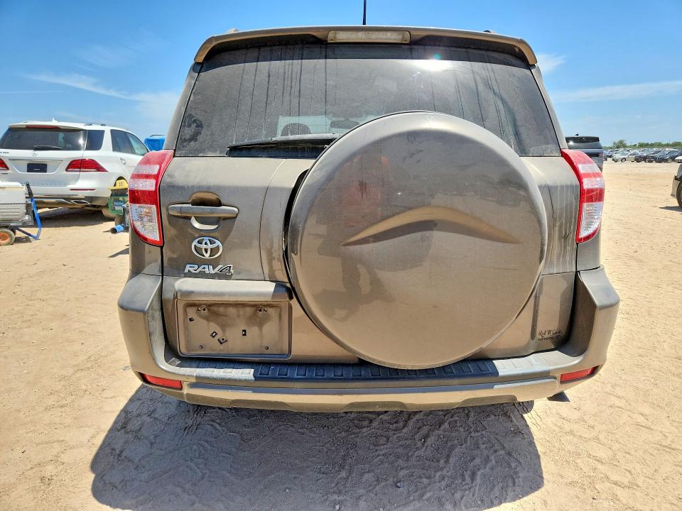 Photo 6 from auction – 2011 TOYOTA RAV4 with VIN 2T3ZF4DV3BW079259