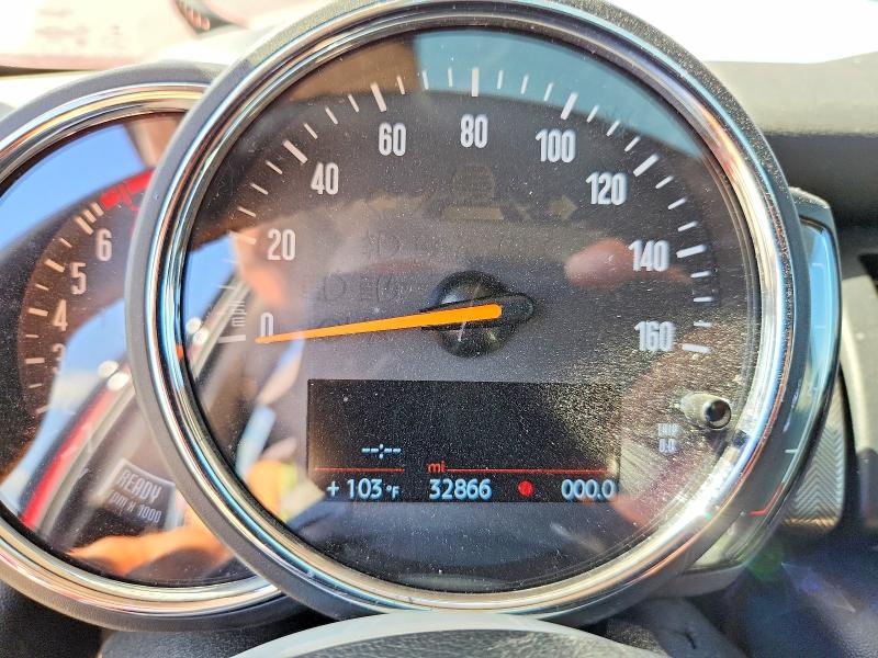 Zdjęcie 9 z aukcji – 2020 MINI COOPER z VIN WMWXU9C05L2L86052