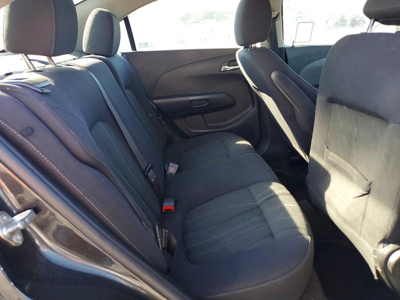 Снимка 10 от търг – 2015 CHEVROLET SONIC с VIN 1G1JC5SG0F4137873