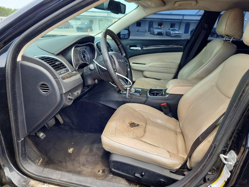 Photo 7 from auction – 2016 CHRYSLER 300C with VIN 2C3CCAEG0GH151706