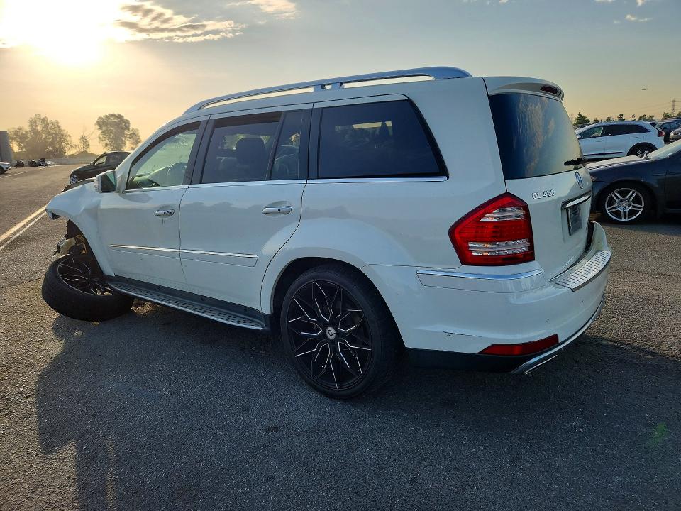 Photo 2 from auction – 2012 MERCEDES-BENZ GL with VIN 4JGBF7BE6CA792464