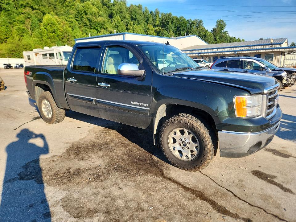 Photo 4 from auction – 2013 GMC SIERRA with VIN 3GTP2VE73DG253892