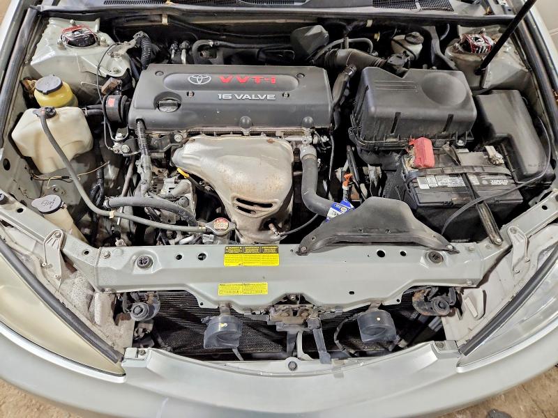 Photo 11 from auction – 2002 TOYOTA CAMRY with VIN 4T1BE32K52U042424