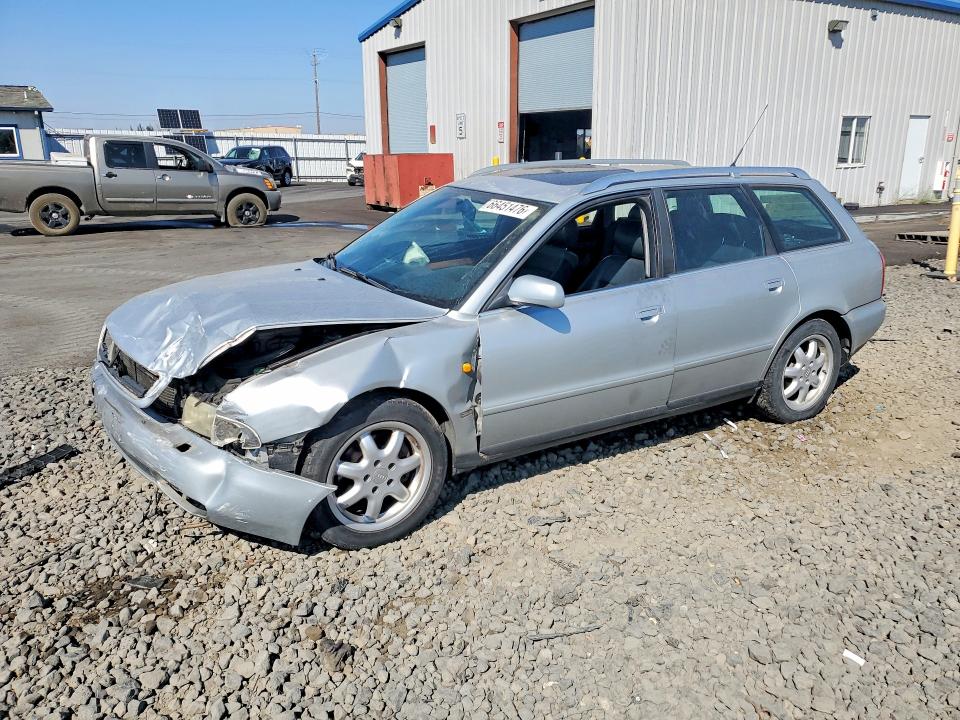AUDI A4 1999 with VIN WAUGD28D3XA005894 - Photo from auction