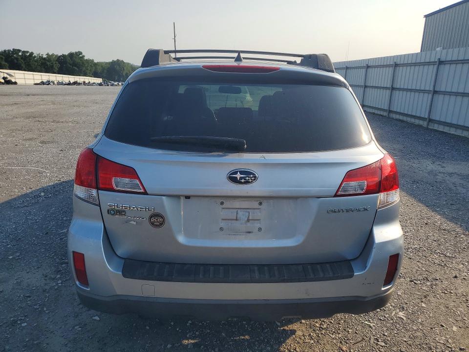 Фото 6 с аукциона – 2013 SUBARU OUTBACK с VIN 4S4BRCKC9D3305620