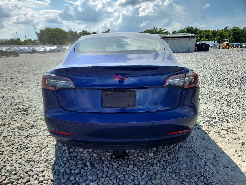 Снимка 6 от търг – 2022 TESLA MODEL 3 с VIN 5YJ3E1EAXNF191828