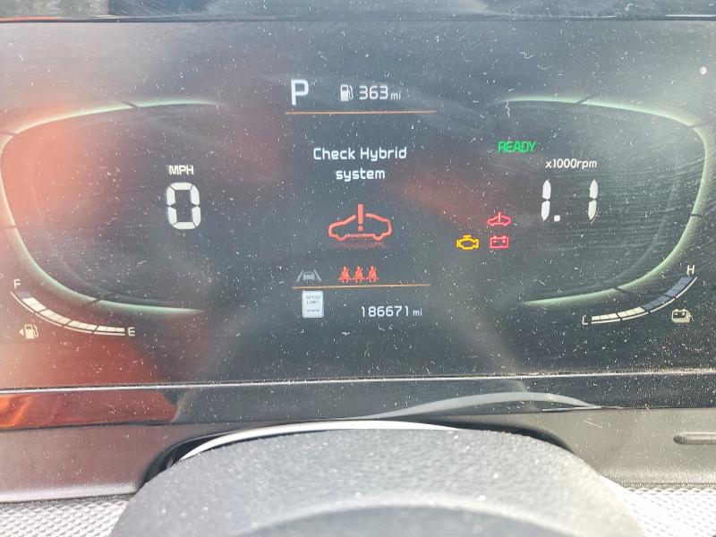 Photo 9 from auction – 2023 KIA SPORTAGE with VIN KNDPU3AG0P7023456