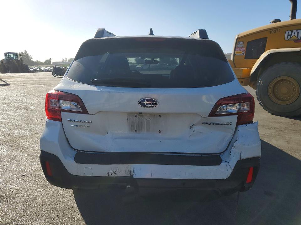 Photo 6 from auction – 2018 SUBARU OUTBACK with VIN 4S4BSANCXJ3240731