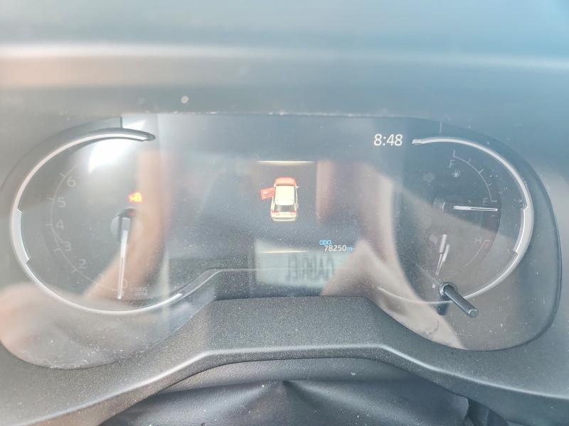 Photo 9 from auction – 2019 TOYOTA RAV4 with VIN 2T3J1RFV3KC055826