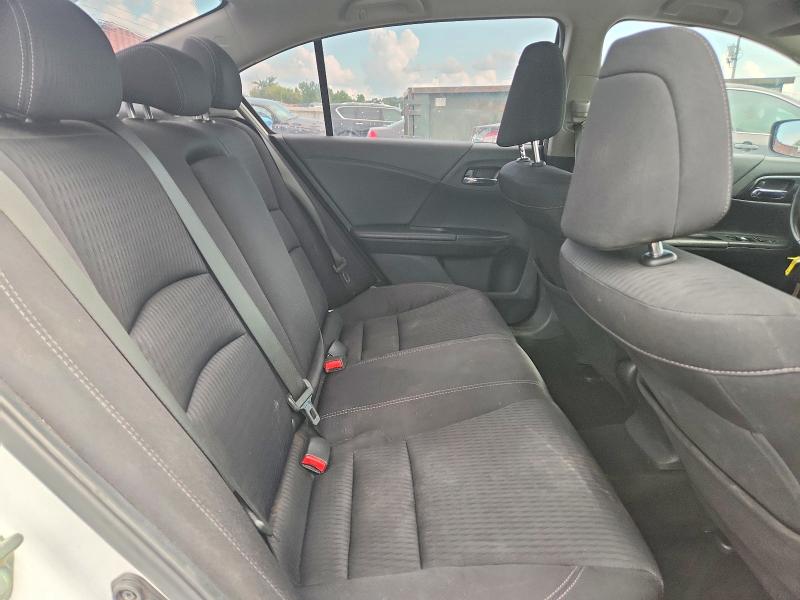 Photo 10 from auction – 2015 HONDA ACCORD with VIN 1HGCR2F50FA179663