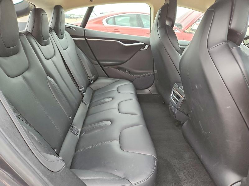Photo 10 from auction – 2017 TESLA MODEL S with VIN 5YJSA1E26HF205504