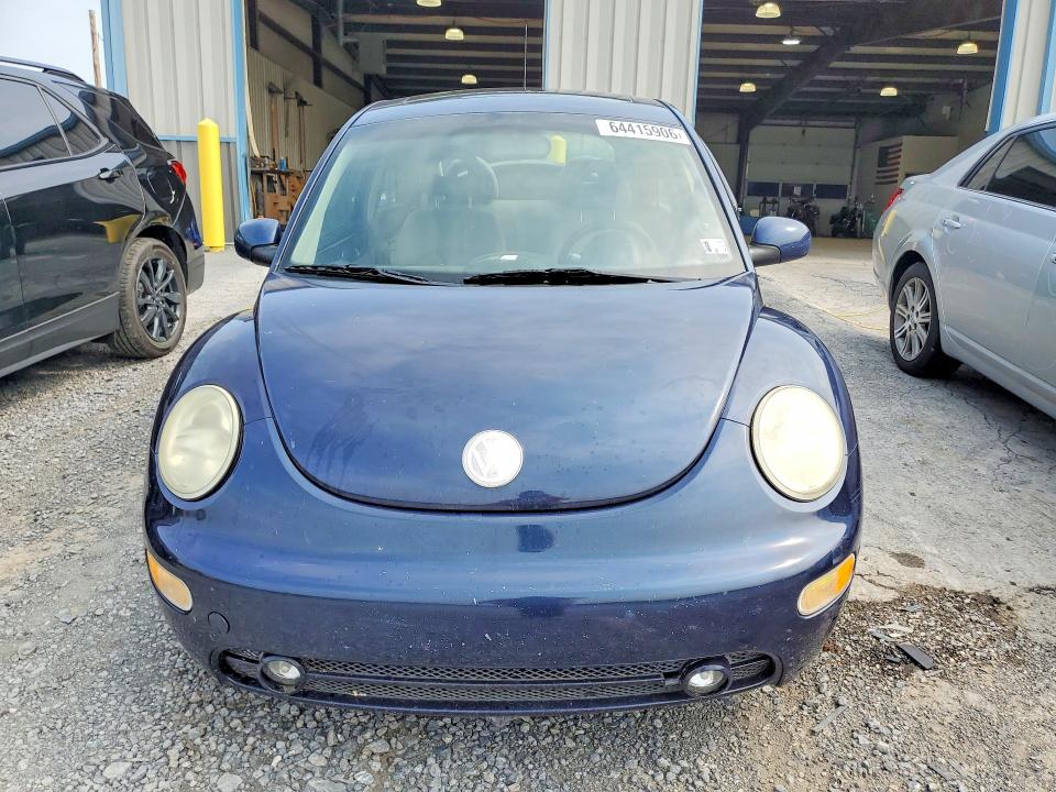 Photo 5 from auction – 2001 VOLKSWAGEN NEW BEETLE with VIN 3VWCT21C21M413302