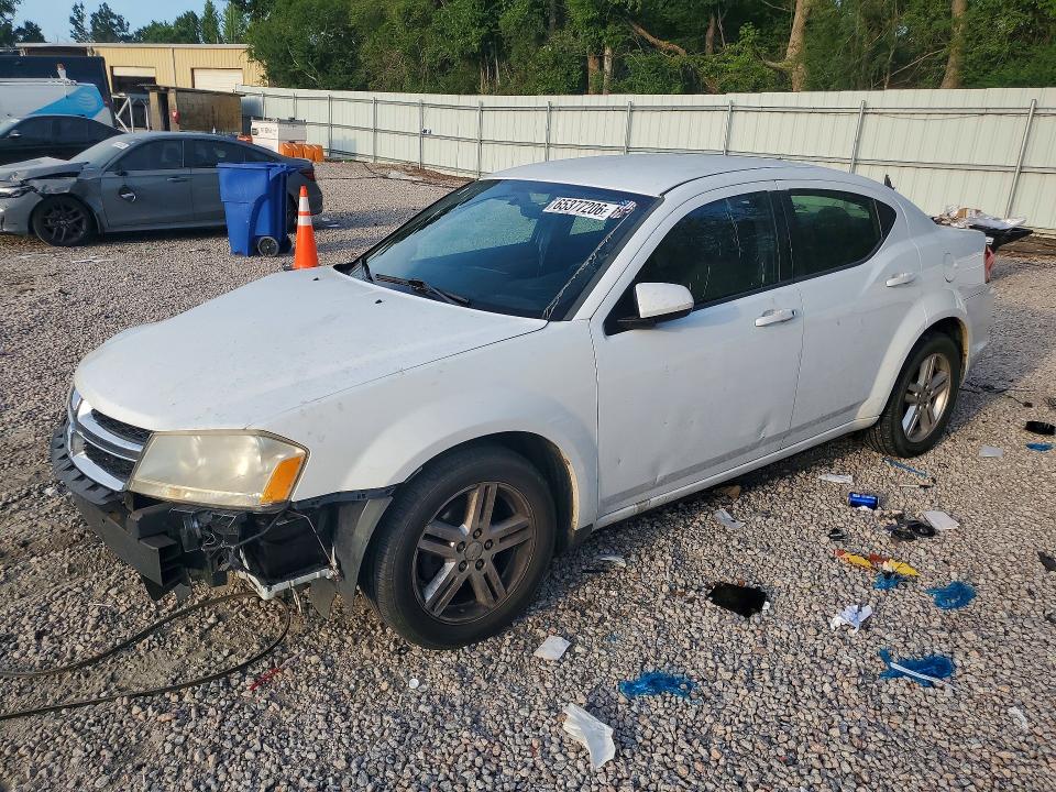 DODGE AVENGER 2013 with VIN 1C3CDZCBXDN661910 - Photo from auction