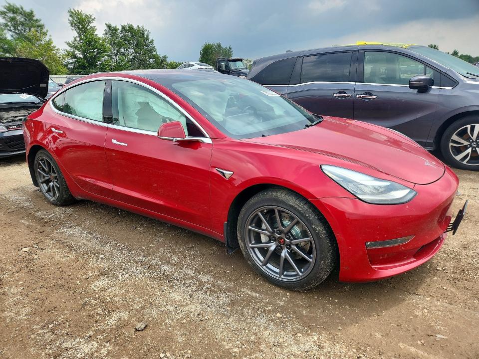 Photo 4 from auction – 2018 TESLA MODEL 3 with VIN 5YJ3E1EBXJF099654