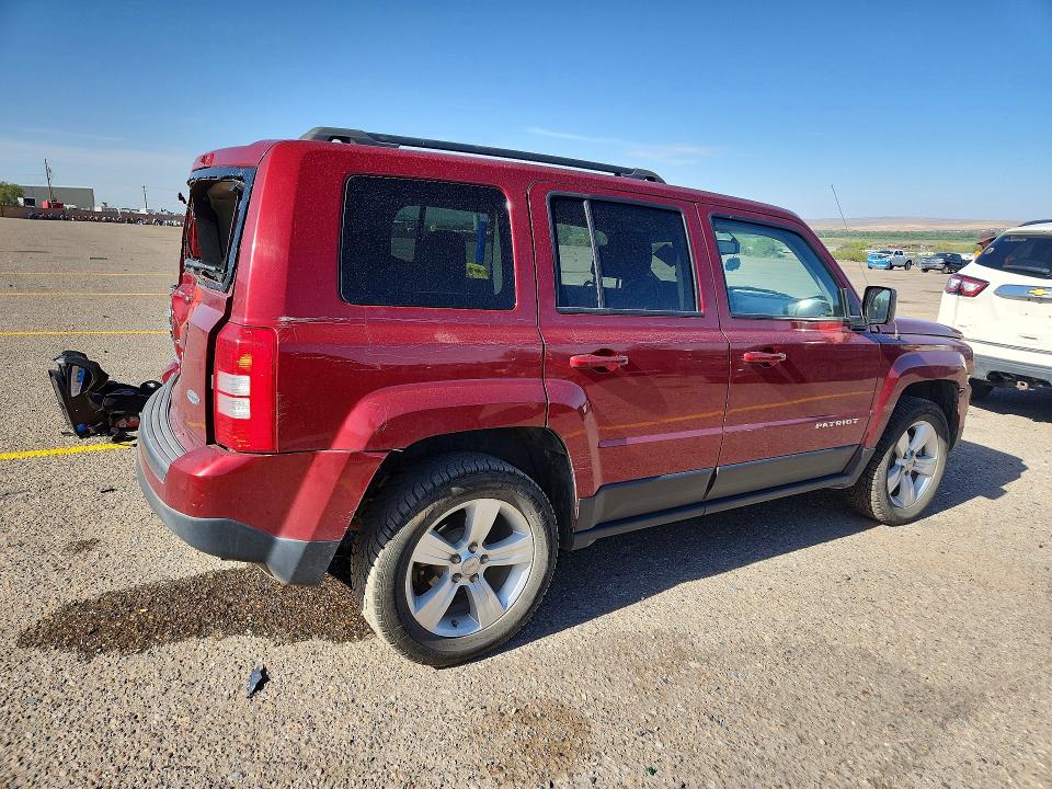 Photo 3 from auction – 2016 JEEP PATRIOT with VIN 1C4NJRFB8GD696092