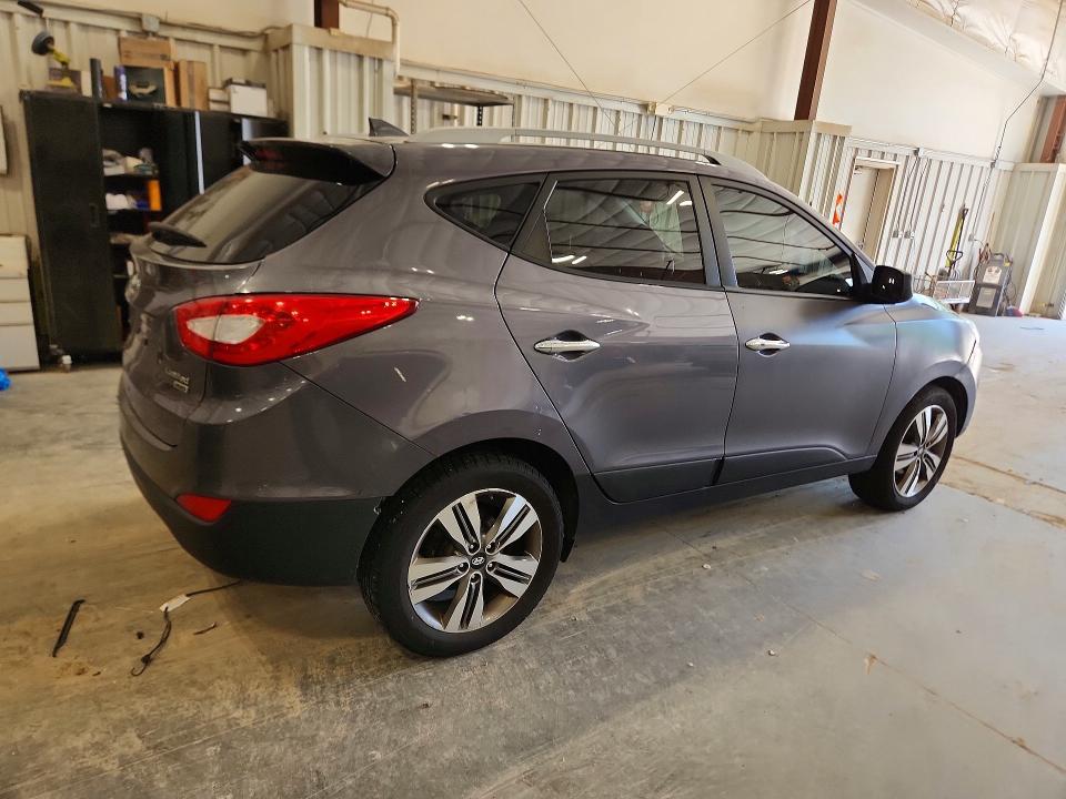 Photo 3 from auction – 2015 HYUNDAI TUCSON with VIN KM8JUCAG3FU986725