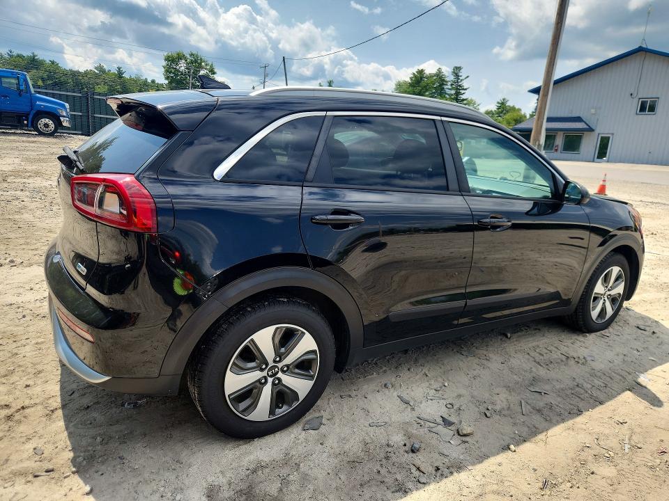 Photo 3 from auction – 2017 KIA NIRO with VIN KNDCB3LC4H5066659