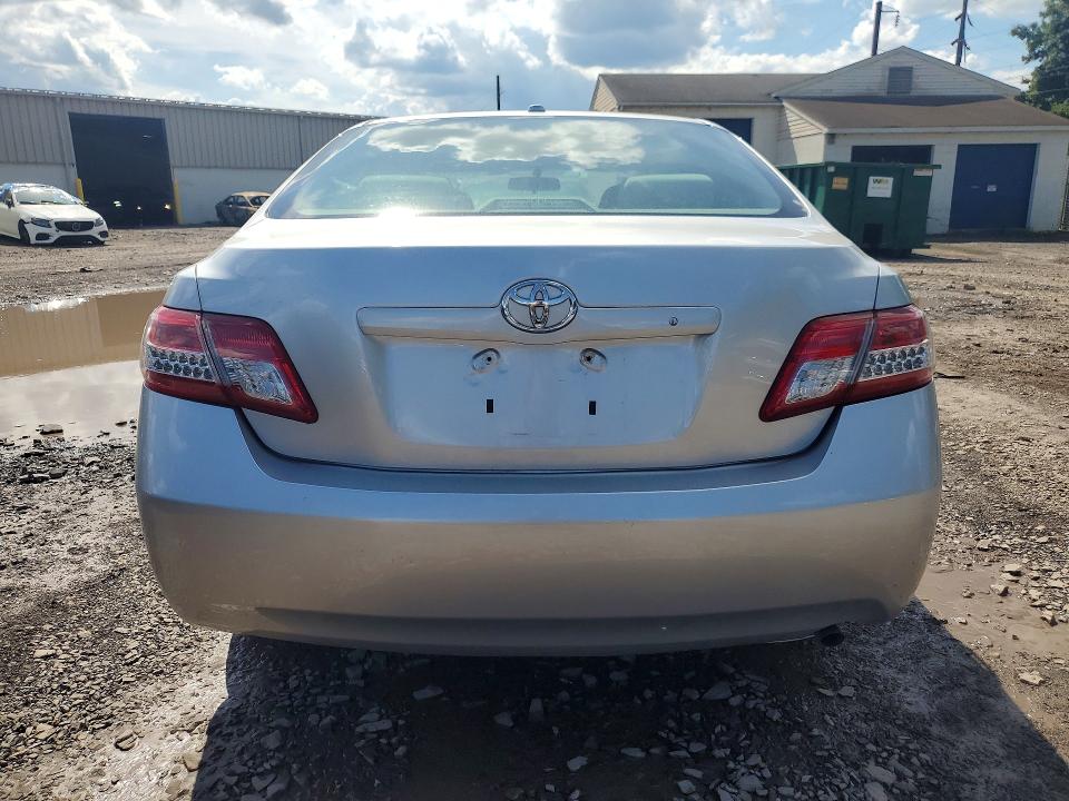 Photo 6 from auction – 2011 TOYOTA CAMRY with VIN 4T1BF3EK7BU665133