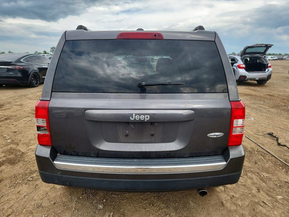 Photo 6 from auction – 2016 JEEP PATRIOT with VIN 1C4NJPFA2GD602168